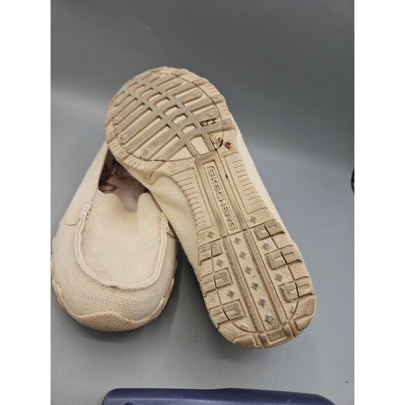 Sketchers Canvas 8.5 Beige Slip-on Relaxed Fit Memory Foam Bikers Pedestrian - Picture 9 of 11